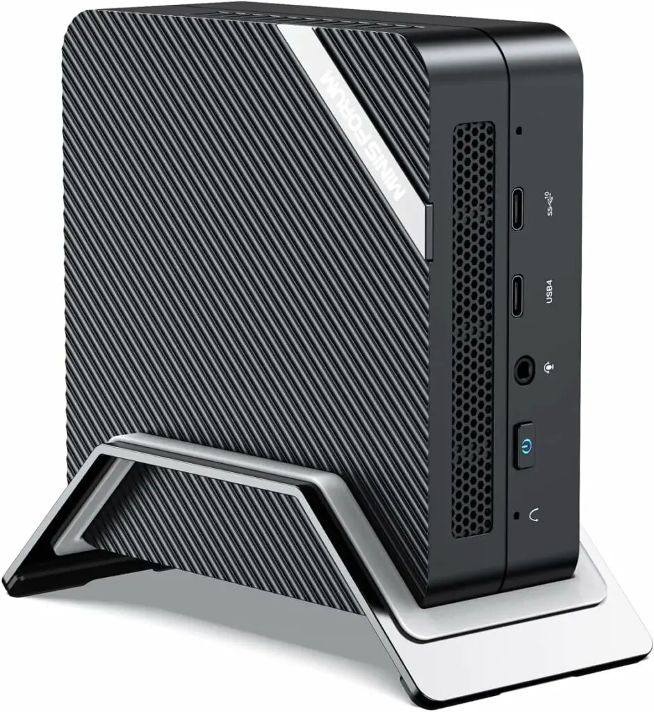 MINISFORUM UM690 Best Affordable Mini PC for virtualization